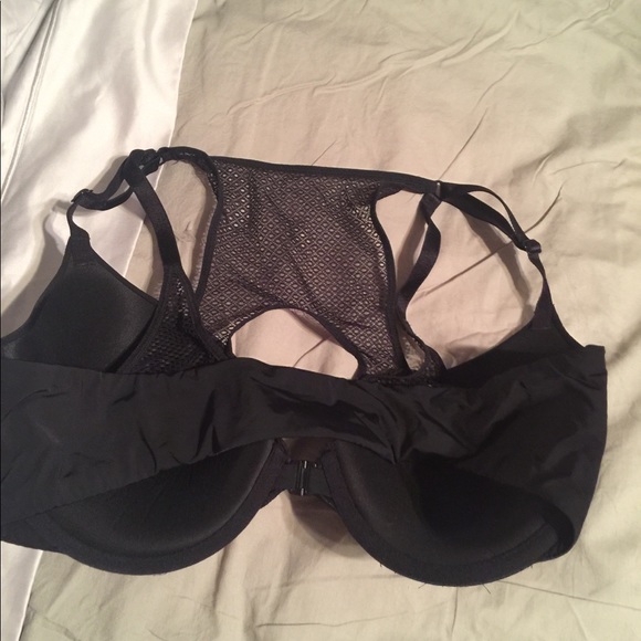 Vs bra - Picture 2 of 2